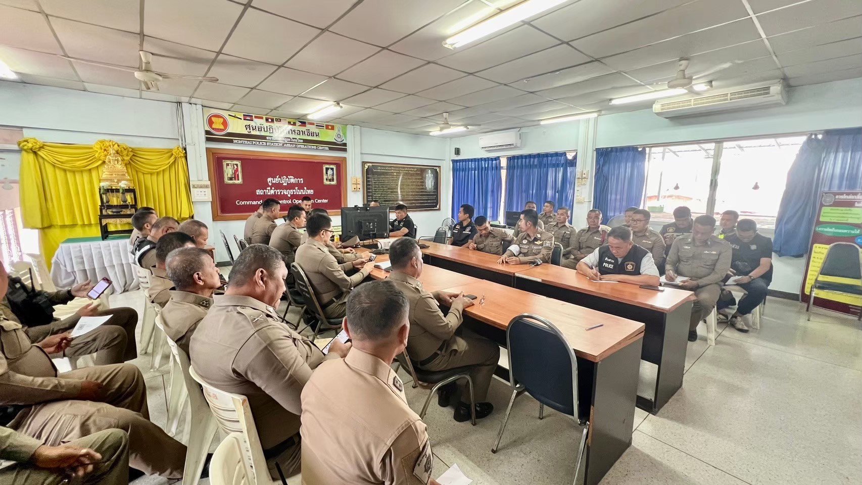 LINE ALBUM khearph thngchatifuk 201266 250421 2